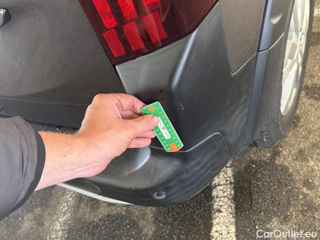  Peugeot  RIFTER  Allure L1 1.5 HDi 130CV BVA8 E6dT #22