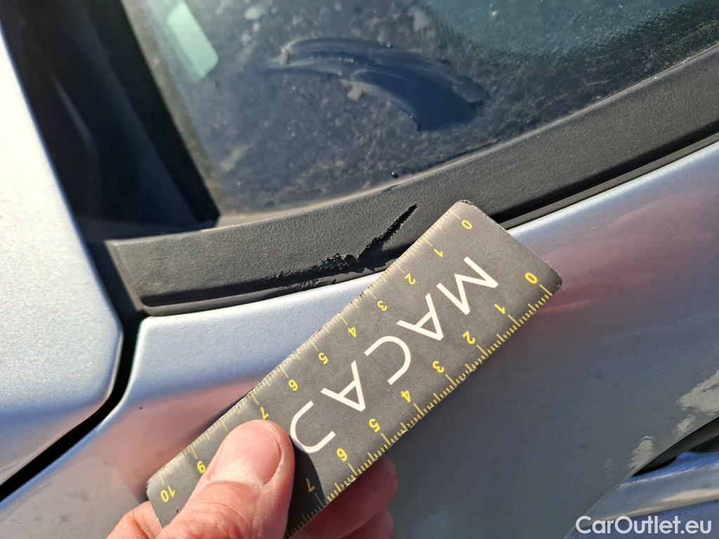  Mercedes  A-Klasse MERCEDES-BENZ Classe A Compact / 2018 / 5P / Berline A 180 d Business Line 7G-DCT #6