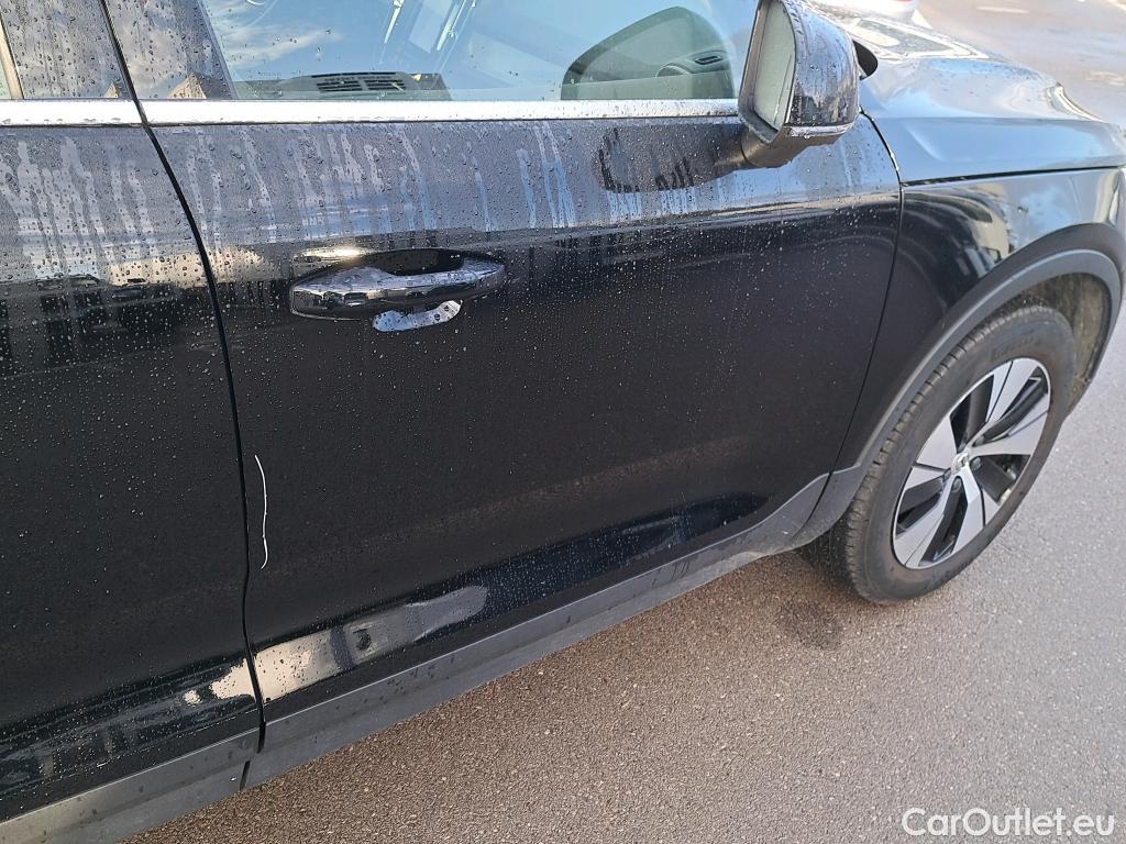  Volvo  XC 40 VOLVO XC40 / 2017 / 5P / todoterreno 1.5 T4 Twin Recharge Inscription Ex Auto #3