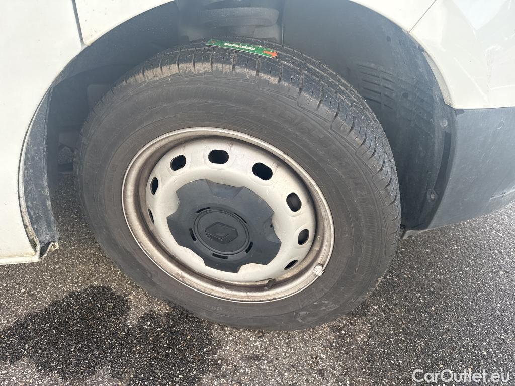  Renault  Trafic  Fourgon L2H1 3T Grand Confort 2.0 dCi 130CV BVM6 E6d #15