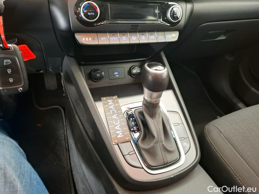  Hyundai  Konna Kona Business Hybrid 2WD 1.6 GDI 140CV BVA6 E6d #4