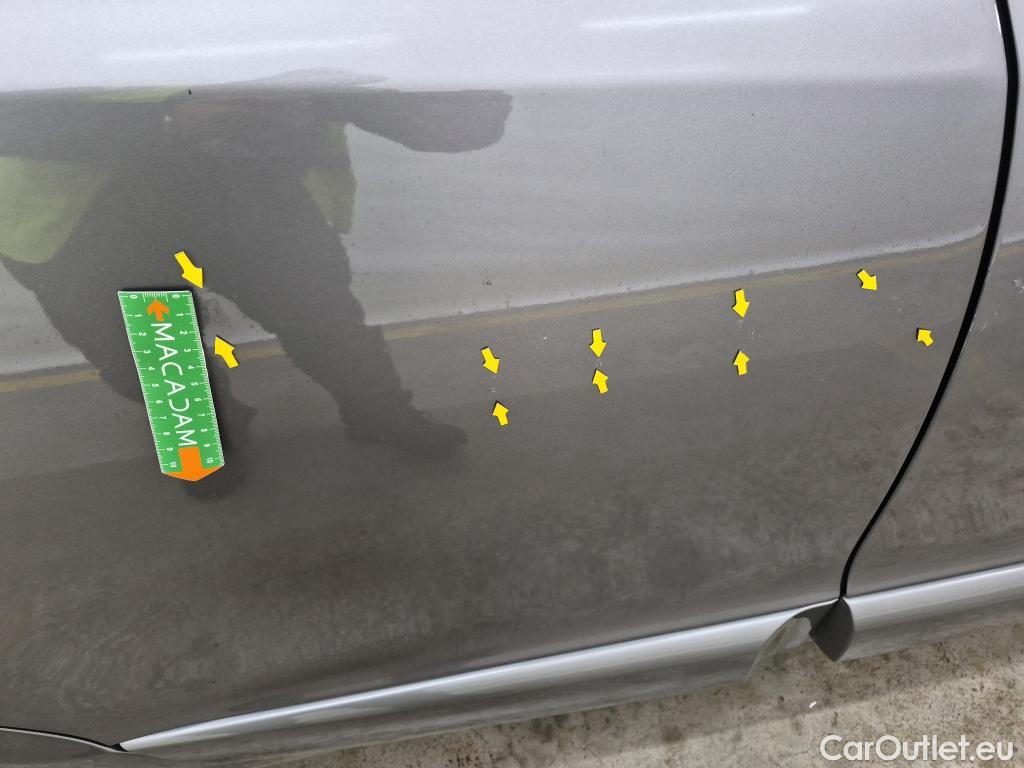  Renault  Megane  III Berline 5pt. Life 1.5 dCi 95CV BVM6 E5 #34