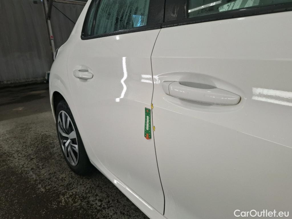  Peugeot  208  Active Business 1.2 PureTech 100CV BVM6 E6d #1