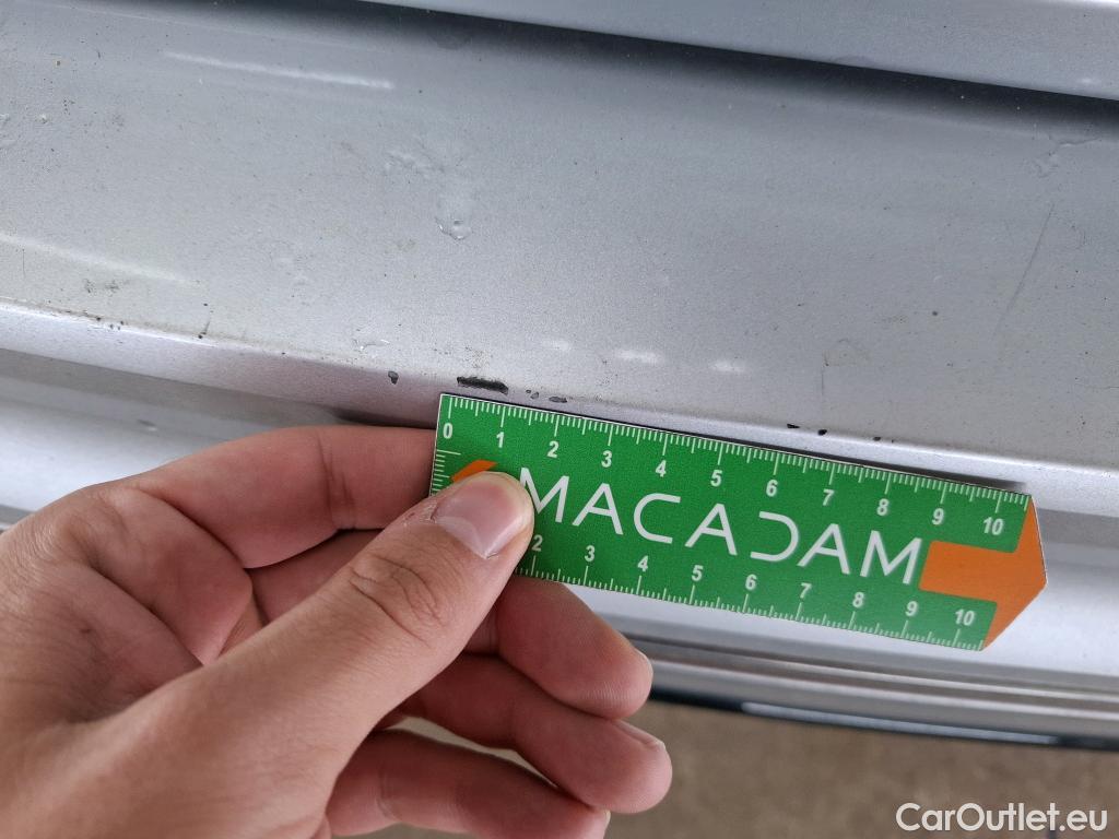  Volkswagen  Tiguan VOLKSWAGEN  / 2020 / 5P / SUV 2.0 TDI 150 DSG7 R-Line #2