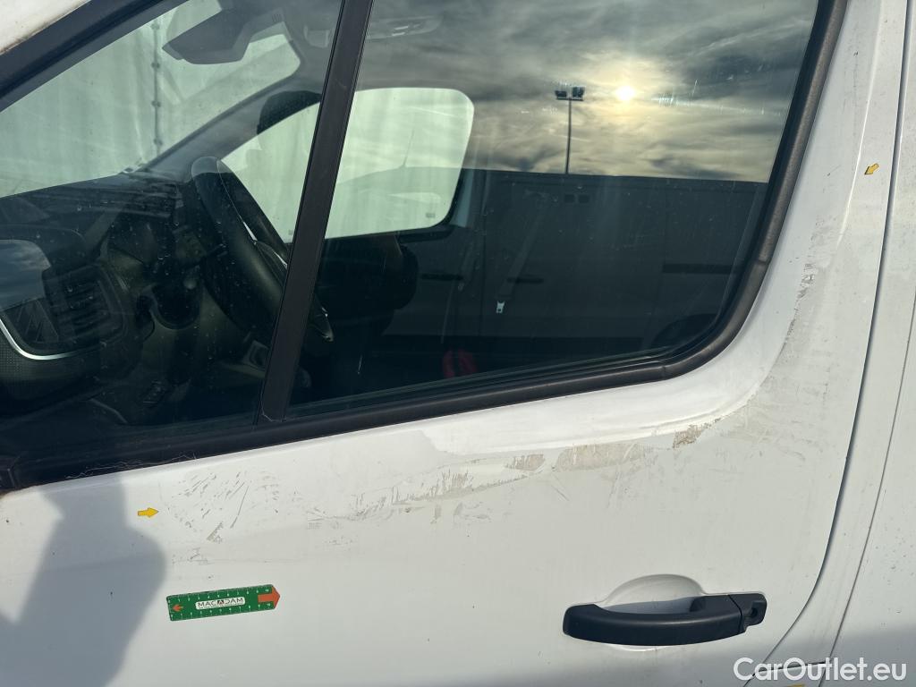  Renault  Trafic  Fourgon L2H1 3T Grand Confort 2.0 dCi 130CV BVM6 E6d #30