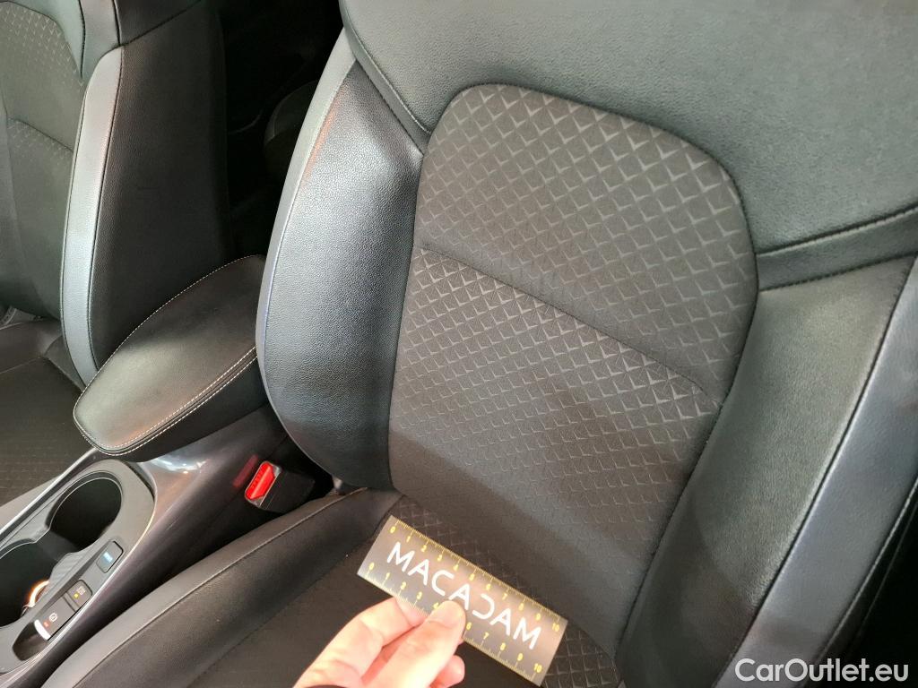  Nissan  Juke NISSAN  / 2019 / 5P / Crossover Hybrid 145 Business+ #23