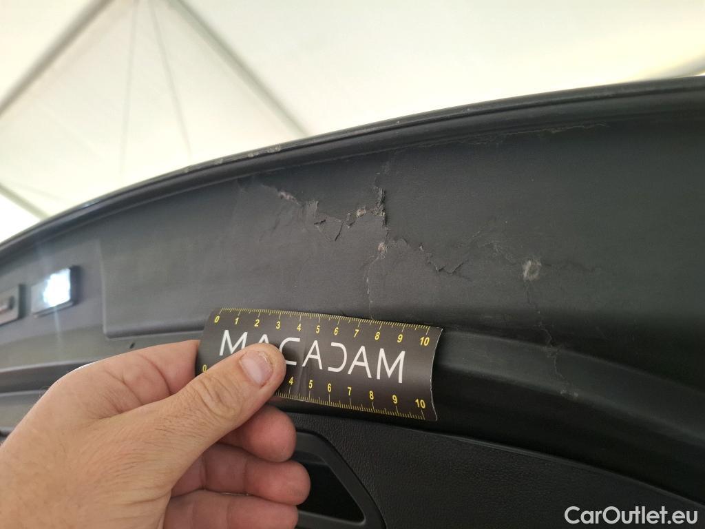  Opel   Grandland X OPEL / 2017 / 5P / SUV 1.2 TURBO 130 EDITION BUSINESS AUTO #3