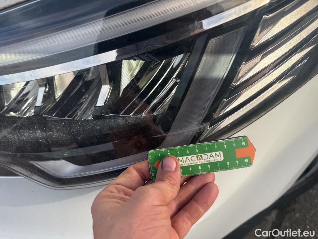  Renault  Trafic  Fourgon L2H1 3T Grand Confort 2.0 dCi 130CV BVM6 E6d #20