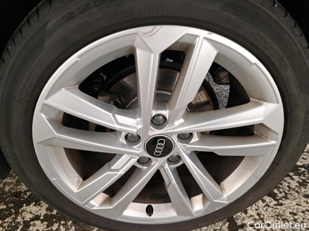  Audi  A3 AUDI  Sportback / 2020 / 5P / Berline 40 TFSI e 204 S Tronic Business Line #13