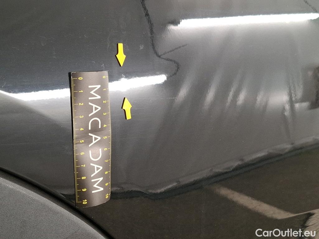  Opel   Grandland X OPEL / 2017 / 5P / SUV 1.2 TURBO 130 EDITION BUSINESS AUTO #18