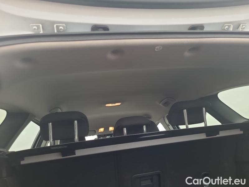  Hyundai  i30  (PD)(01.2017  ->)  kom.1.5T-GDI Family Smart #9