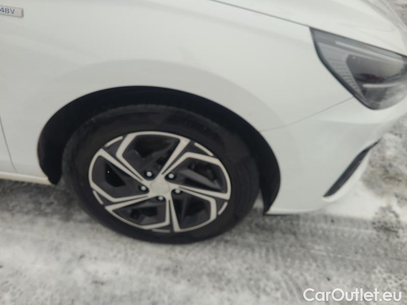  Hyundai  i30   cw (PD)(2017->)  kom.1.5T-GDI Family Smart #19