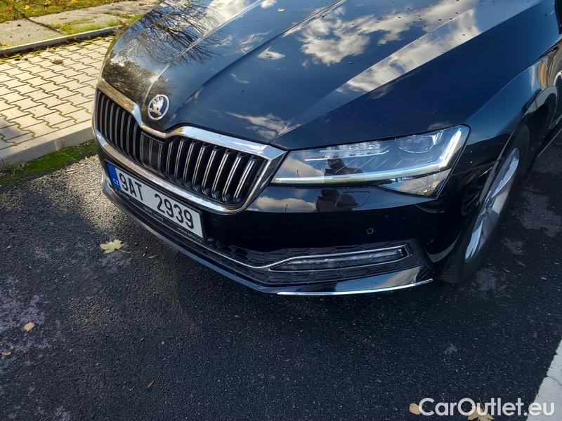  Skoda  Superb  (3V3)(2015) Supe.FL2.0TSI 140 Style AT #1