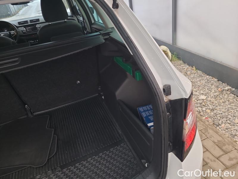  Skoda  Fabia  Combi (2015) Com.1.0TSI 70 Ambition 5d #18