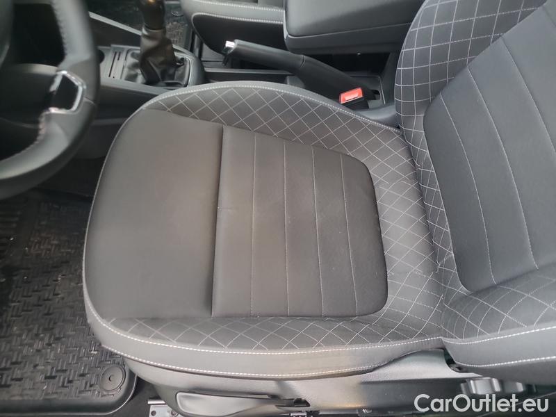  Skoda  Fabia  Combi (2015) Com.1.0TSI 70 Ambition 5d #7