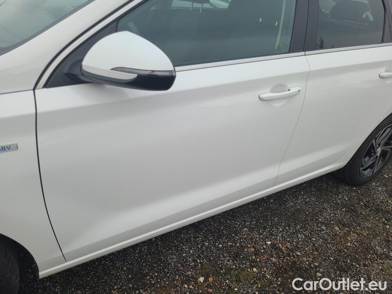  Hyundai  i30  (PD)(01.2017  ->)  kom.1.5T-GDI Family Smart #3