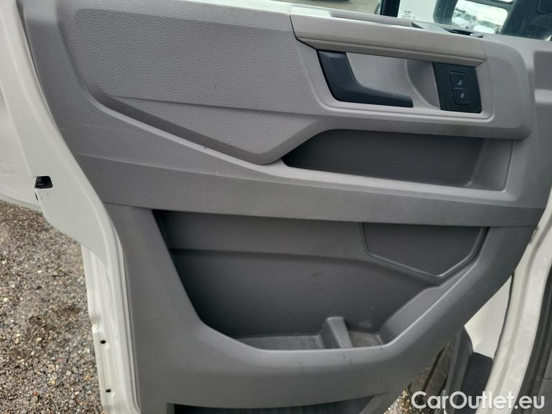  Volkswagen  Crafter  (2006)  35 130 SR vys.strecha #15