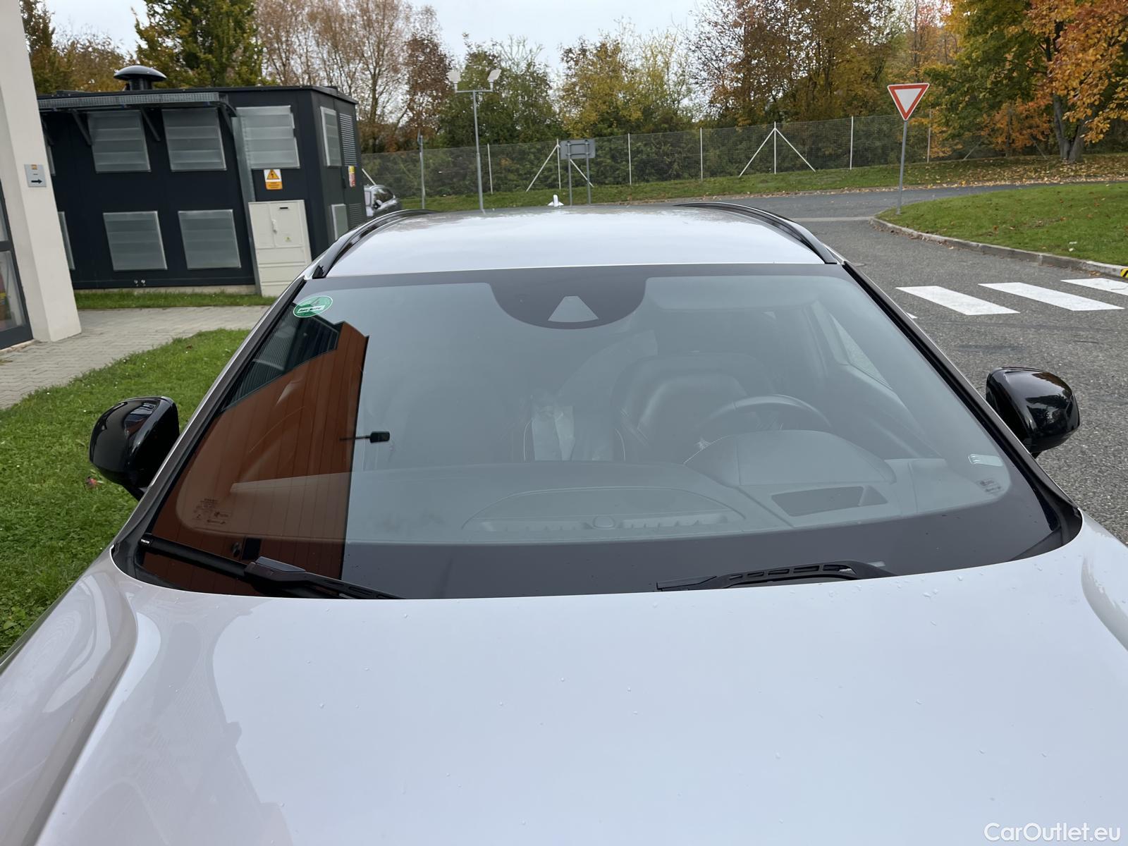  Volvo  V90 V 90 Kombi (2016)  2.0D4 R-Design AT #1