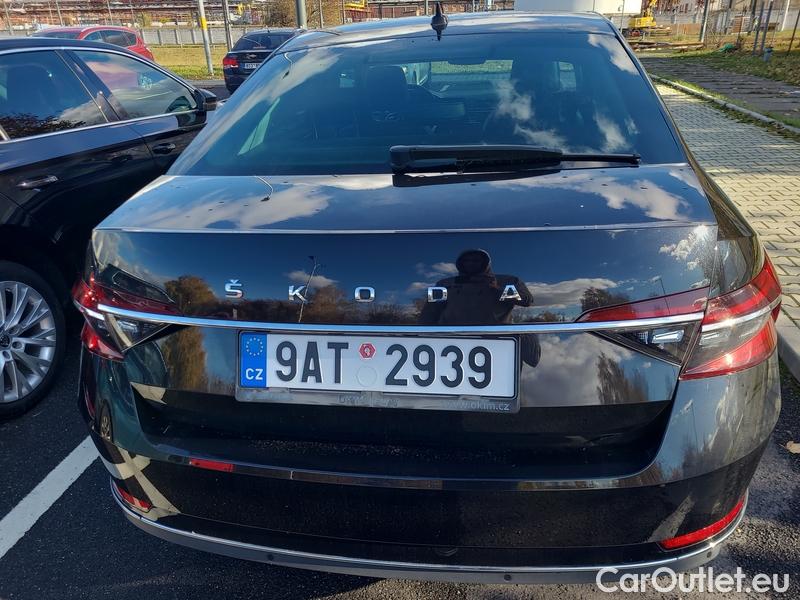  Skoda  Superb  (3V3)(2015) Supe.FL2.0TSI 140 Style AT #13