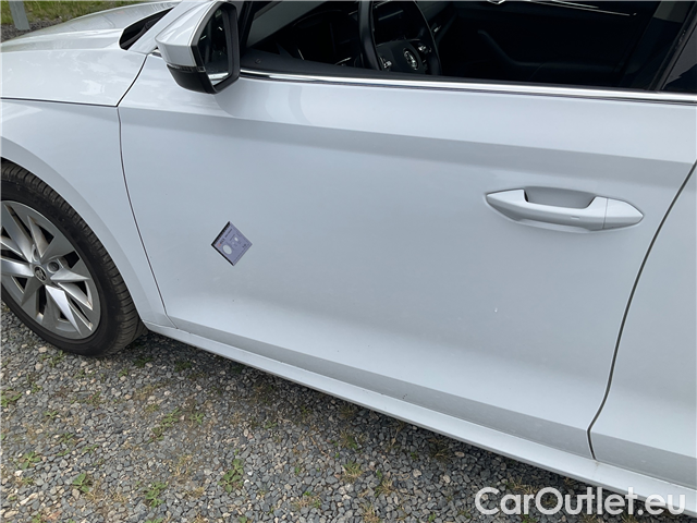  Skoda  Octavia Oct.Combi 2.0TDI 110 Style AT #1