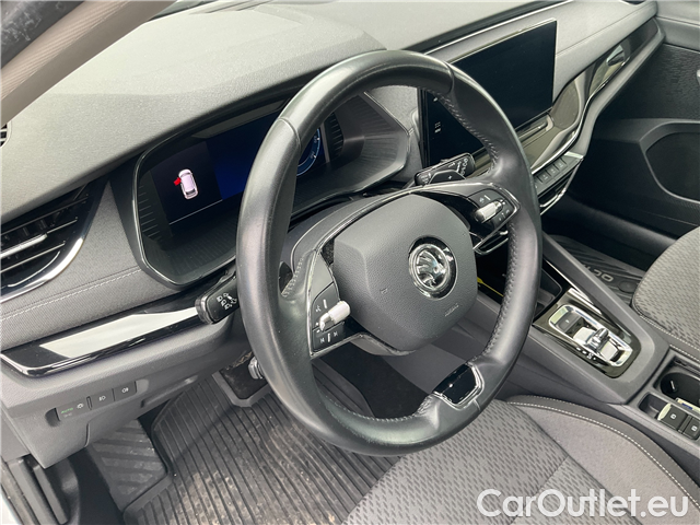  Skoda  Octavia Oct.Combi 2.0TDI 110 Style AT #24