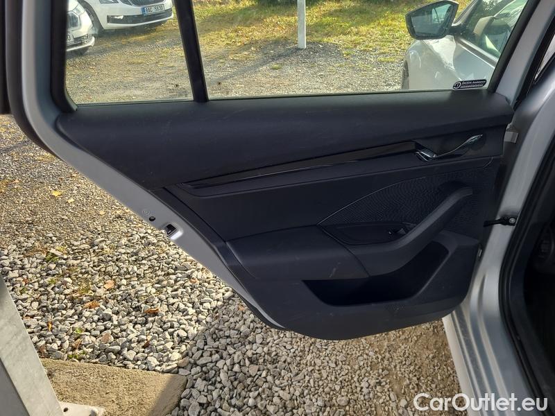  Skoda  Octavia  Combi (NX3)(2020) Oct.Combi 2.0TDI 85 Ambition #25