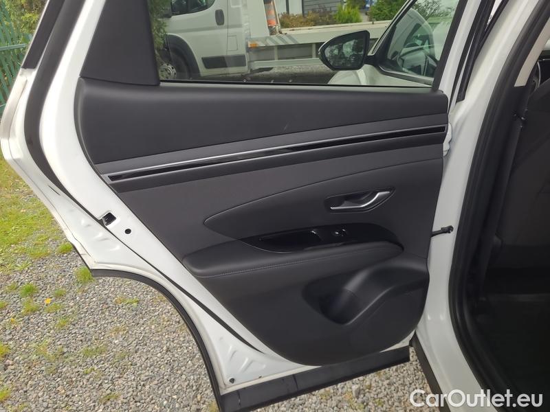  Hyundai  Tucson   (NX)(2020) Tucs.1.6T-GDI 169 Smart 4x4 AT #11