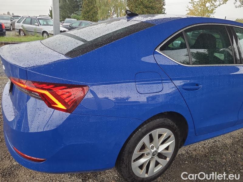  Skoda  Octavia  Lim. (NX3)(2020) Oct. 2.0TDI 110 Style AT 5d #12