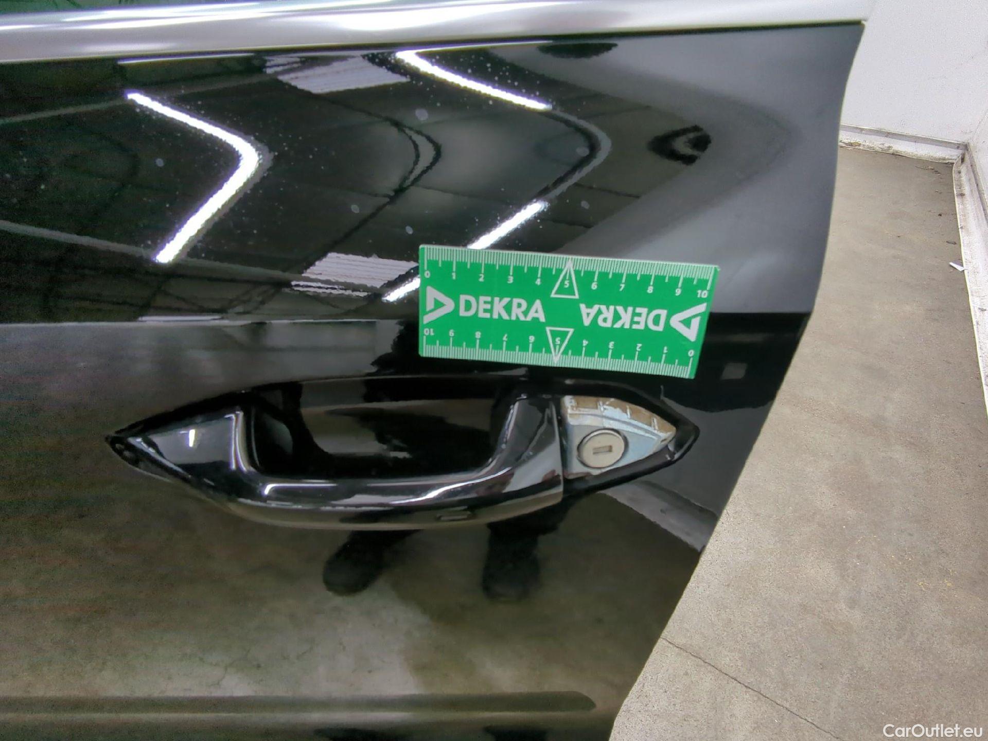  Audi  A3 AUDI  Sportback / 2020 / 5P / Berline 40 TFSI e 204 S Tronic Business Line #23