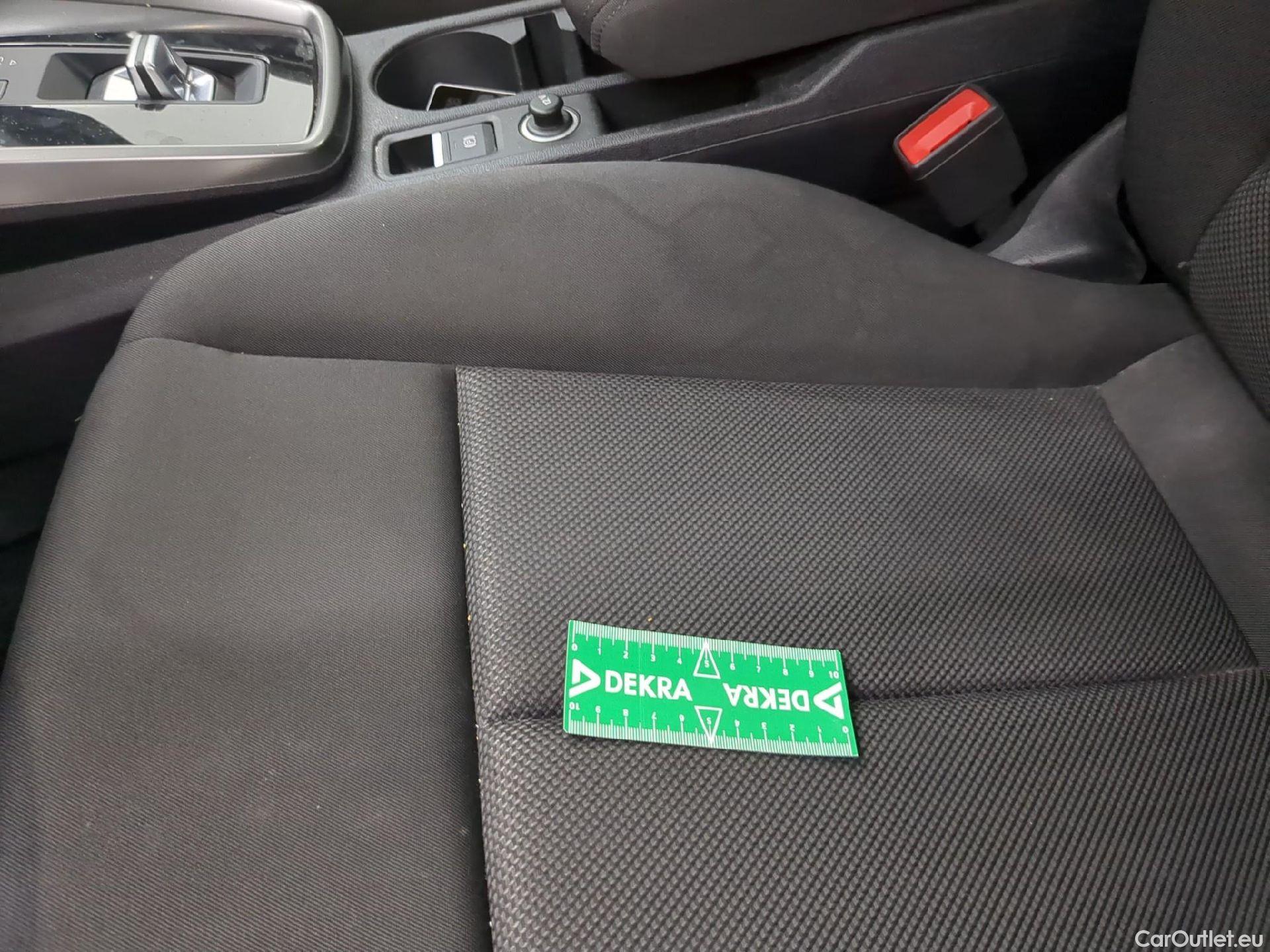  Audi  A3 AUDI  Sportback / 2020 / 5P / Berline 40 TFSI e 204 S Tronic Business Line #2