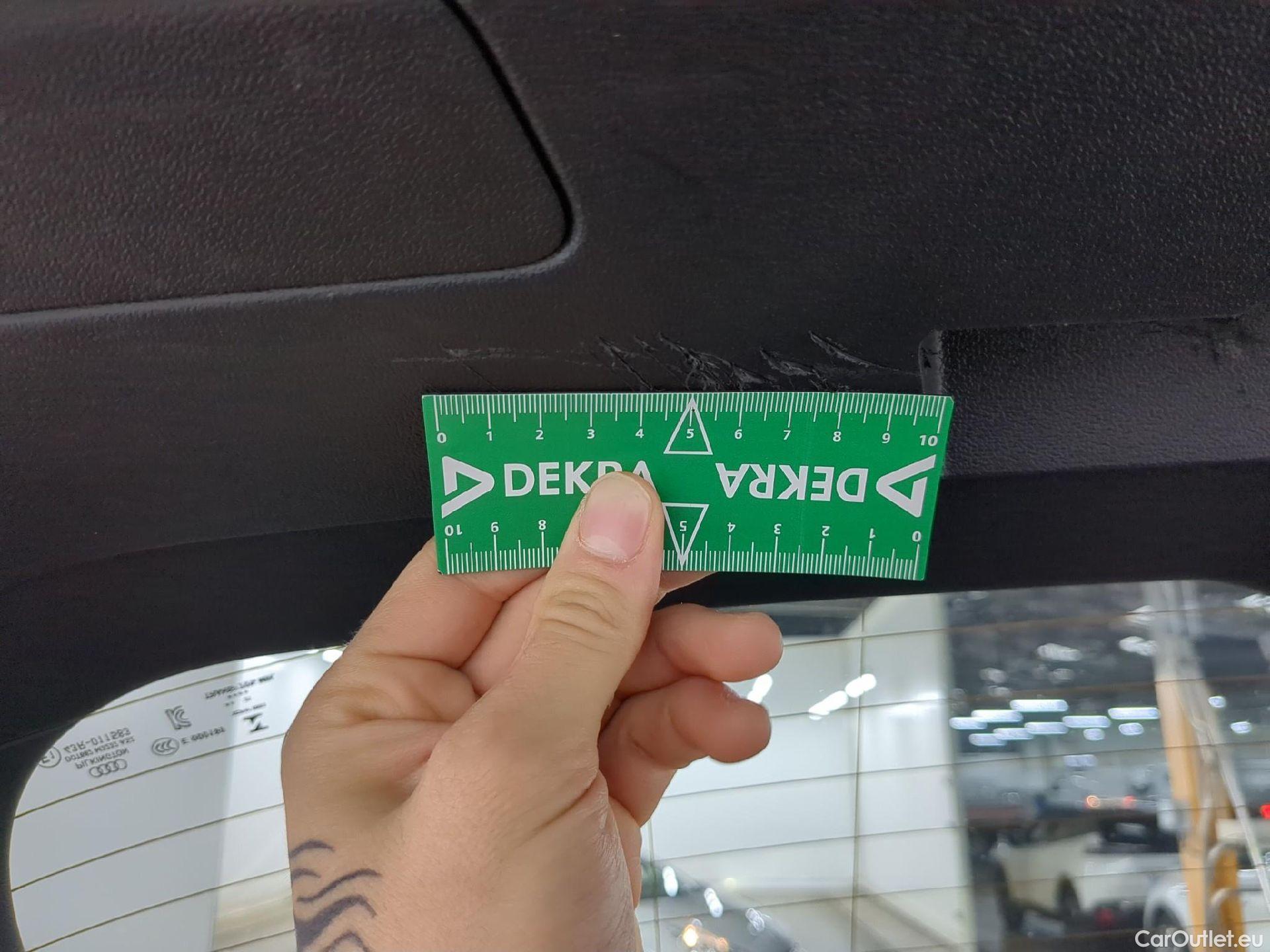  Audi  A3 AUDI  Sportback / 2020 / 5P / Berline 40 TFSI e 204 S Tronic Business Line #4