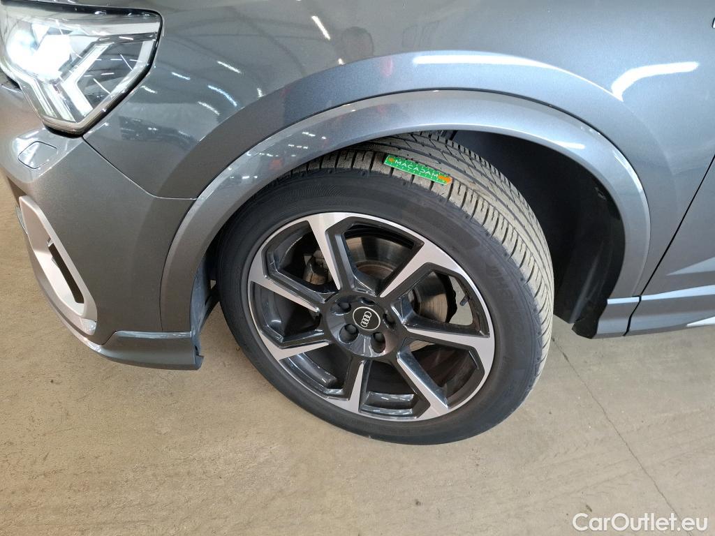  Audi  Q3 AUDI  Sportback / 2019 / 5P / SUV 35 TFSI 150 MHEV S Tronic 7 S LINE #14