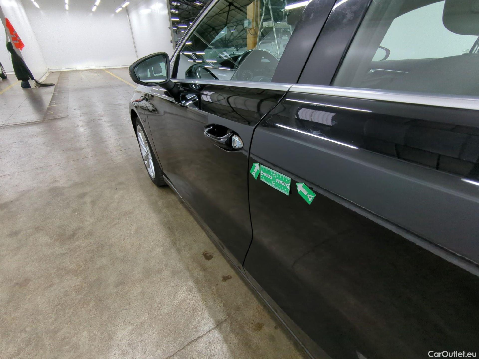  Audi  A3 AUDI  Sportback / 2020 / 5P / Berline 40 TFSI e 204 S Tronic Business Line #21