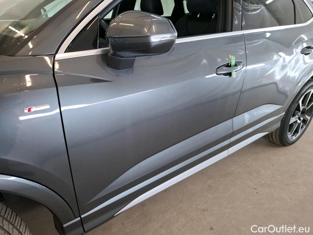  Audi  Q3 AUDI  Sportback / 2019 / 5P / SUV 35 TFSI 150 MHEV S Tronic 7 S LINE #9