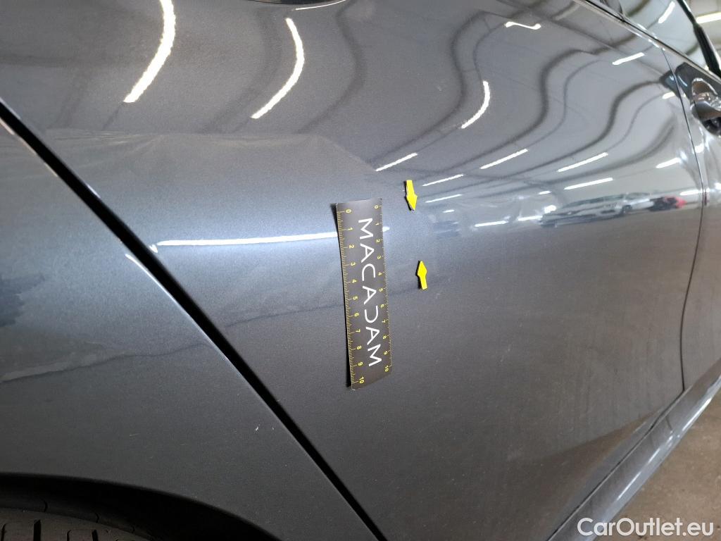  Bmw  Serie 3 BMW Série 3 Touring / 2019 / 5P / Break 330e xDrive 292ch M Sport BVA8 Hybride #9