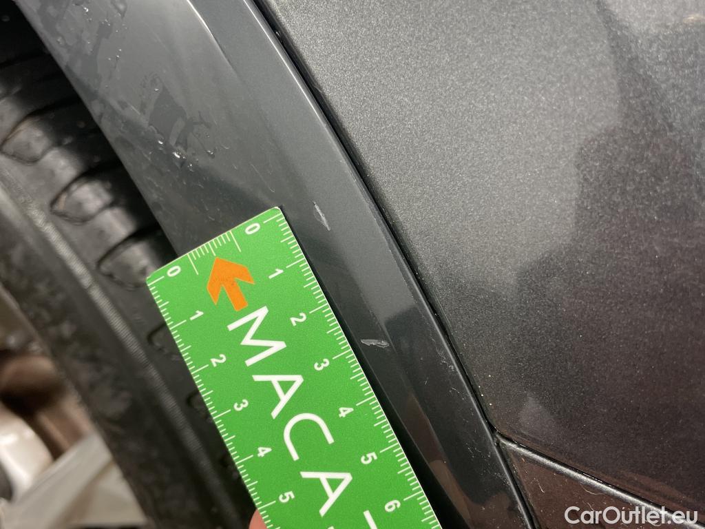  Audi  Q3 AUDI  Sportback / 2019 / 5P / SUV 45 TFSI E 245 S TRONIC S LINE #32