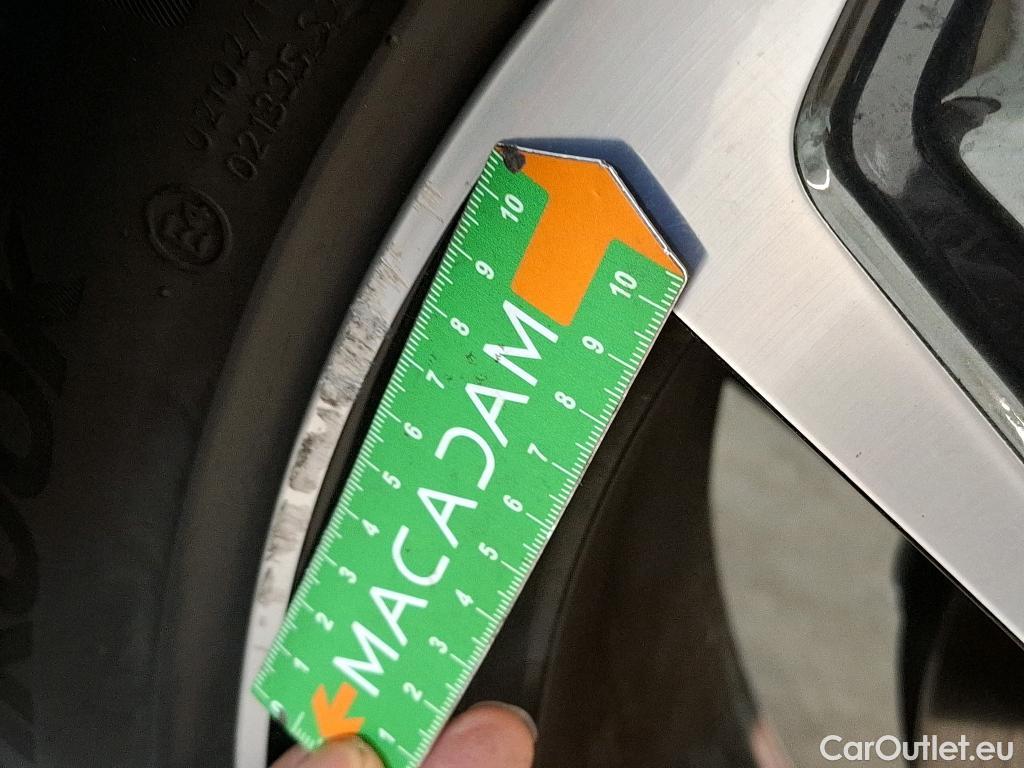  Audi  Q3 AUDI  Sportback / 2019 / 5P / SUV 35 TFSI 150 MHEV S Tronic 7 S LINE #7