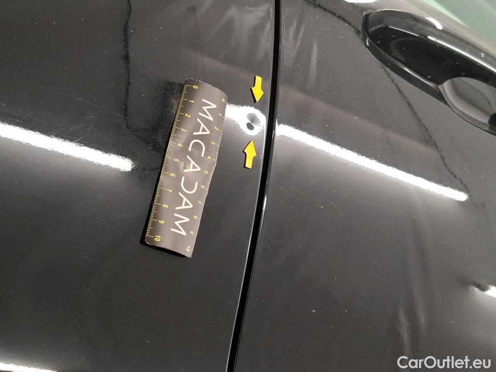  Ford  Kuga FORD  / 2019 / 5P / SUV 190 Hybrid I-AWD(FHEV) Powershi Titanium #8