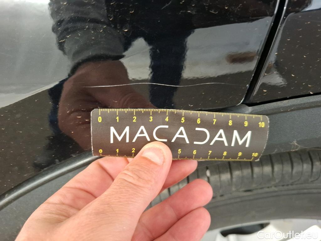  Ford  Kuga FORD  / 2019 / 5P / SUV 190 Hybrid I-AWD(FHEV) Powershi Titanium #53