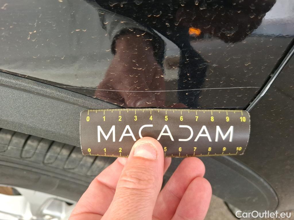  Ford  Kuga FORD  / 2019 / 5P / SUV 190 Hybrid I-AWD(FHEV) Powershi Titanium #5