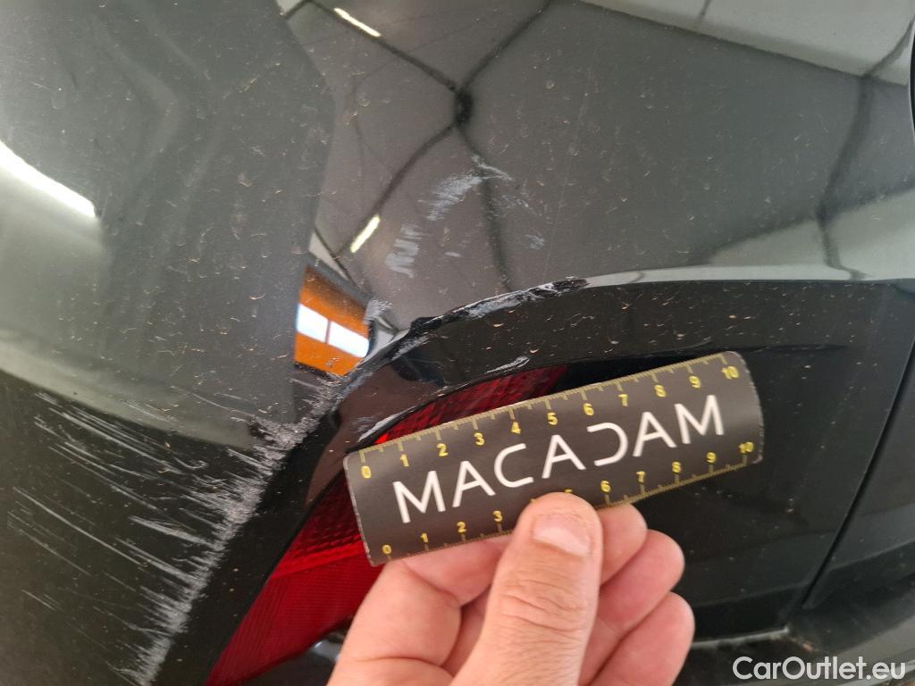  Ford  Kuga FORD  / 2019 / 5P / SUV 190 Hybrid I-AWD(FHEV) Powershi Titanium #28