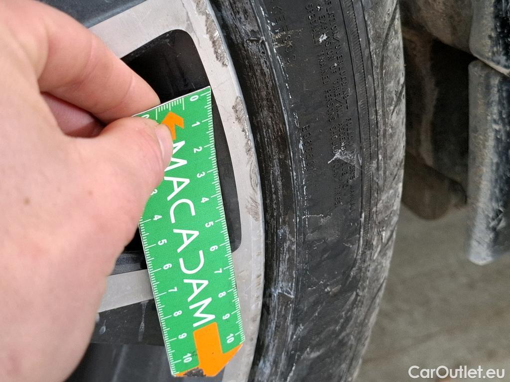  Bmw  X2 BMW  / 2017 / 5P / SUV xDrive25e M Sport BVA6 #19