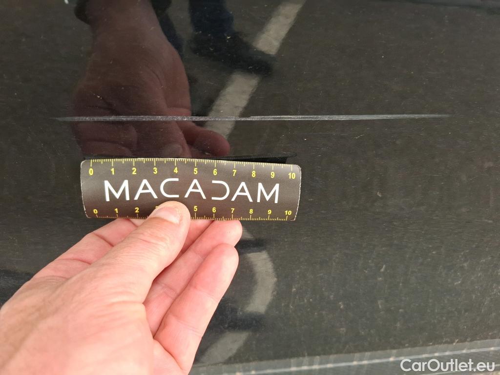  Ford  Kuga FORD  / 2019 / 5P / SUV 190 Hybrid I-AWD(FHEV) Powershi Titanium #16