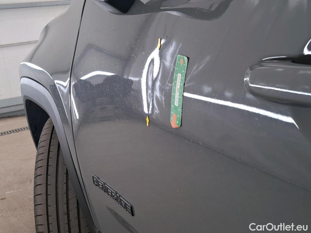  Jeep  Patriot JEEP Renegade / 2018 / 5P / SUV 1.3 TURBO T4 240PS 4XE S #4