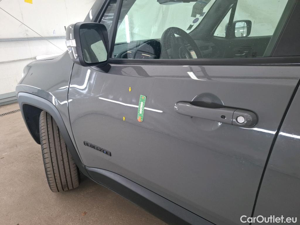  Jeep  Patriot JEEP Renegade / 2018 / 5P / SUV 1.3 TURBO T4 240PS 4XE S #1