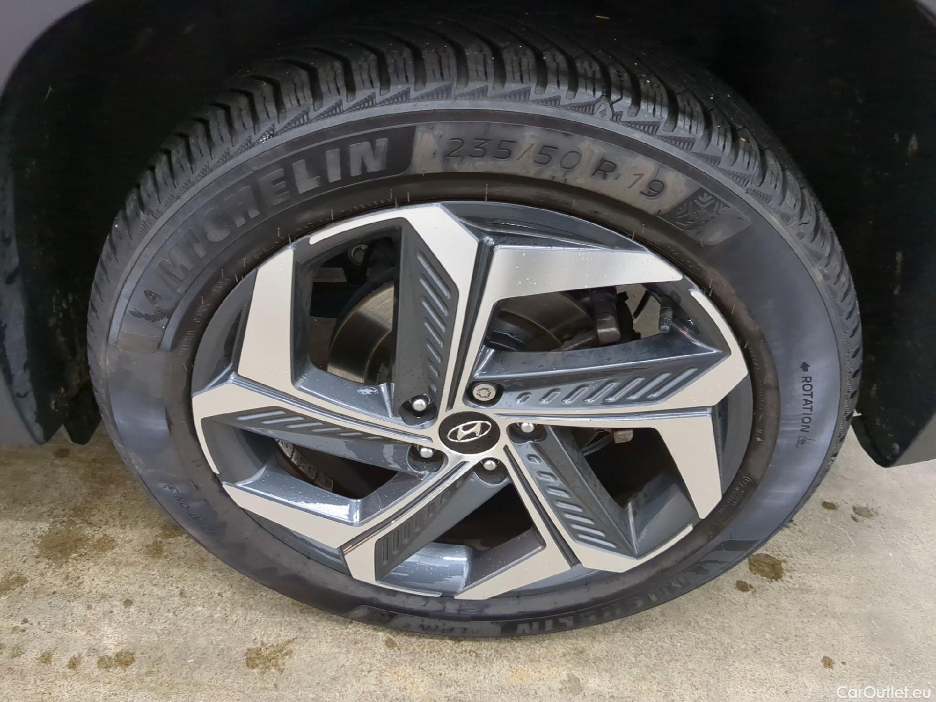  Hyundai  Tucson HYUNDAI  / 2020 / 5P / SUV 1.6 PHEV 265 HTRAC CREATIVE 4WD AUTO #3