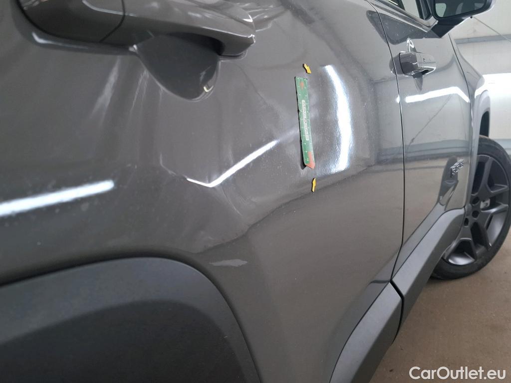  Jeep  Patriot JEEP Renegade / 2018 / 5P / SUV 1.3 TURBO T4 240PS 4XE S #13