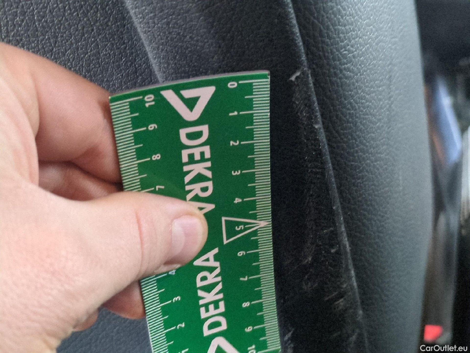  Mercedes  GLA MERCEDES-BENZ  / 2020 / 5P / SUV 1.3  250 e BUSINESS LINE DCT #1