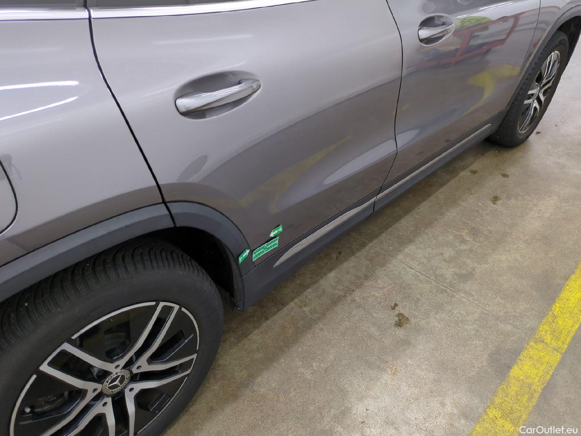  Mercedes  GLA MERCEDES-BENZ  / 2020 / 5P / SUV 1.3  250 e BUSINESS LINE DCT #17