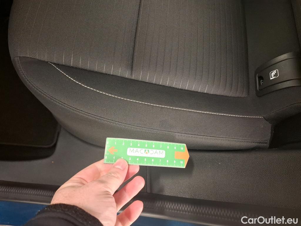  Renault  Arkana RENAULT  / 2021 / 5P / SUV Evolution mild hybrid 140 EDC -22 #10